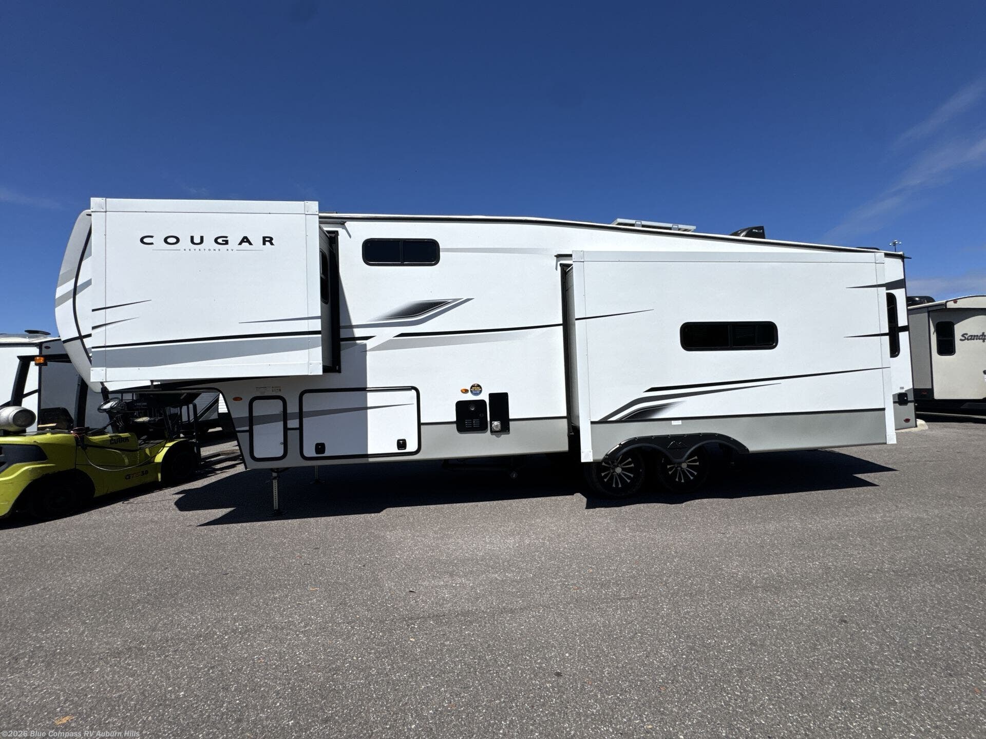 2024 Cougar 316RLS by Keystone from Blue Compass RV Auburn Hills in Auburn Hills, Michigan