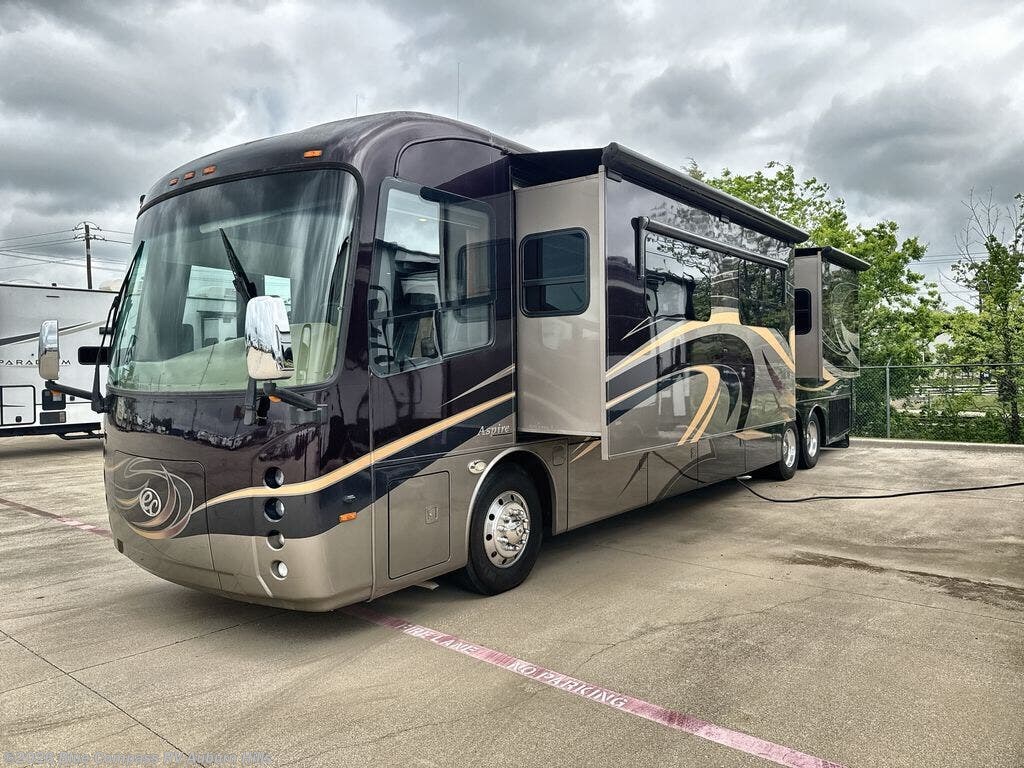 Used 2015 Entegra Coach Aspire 42RBQ available in Auburn Hills, Michigan