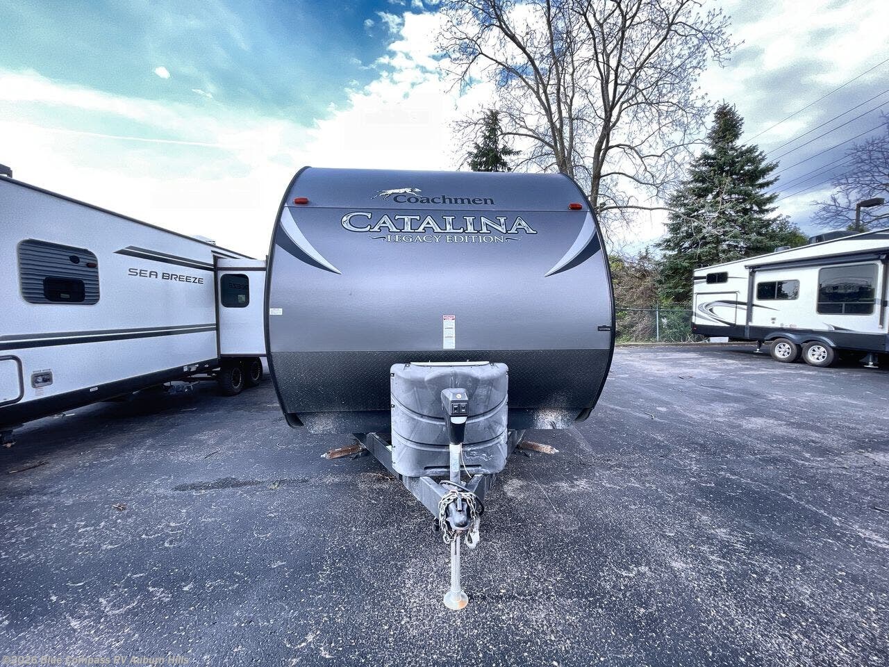 Used 2017 Forest River Catalina 343QBDS available in Auburn Hills, Michigan