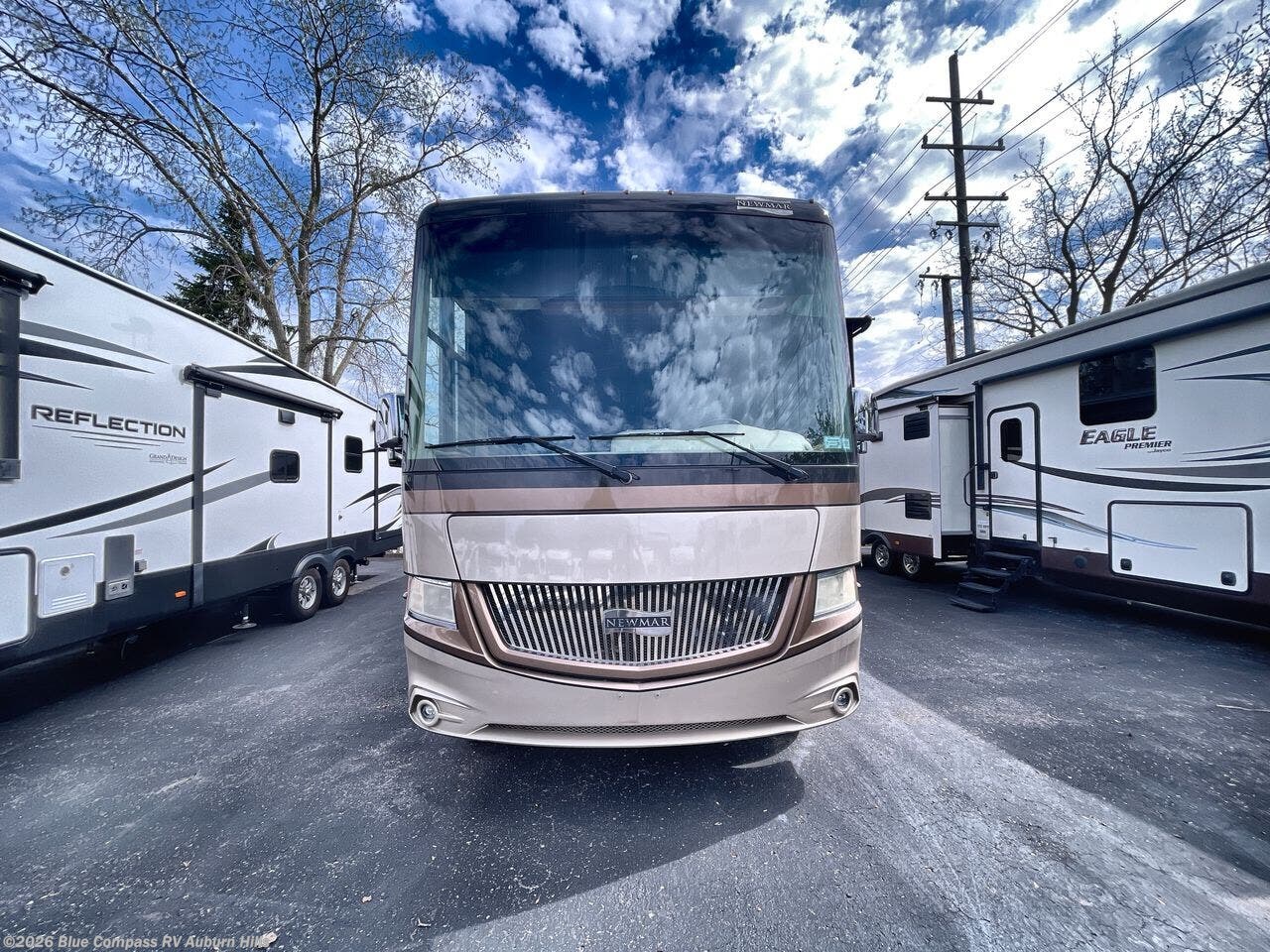 Used 2017 Newmar Canyon Star 3914 available in Auburn Hills, Michigan