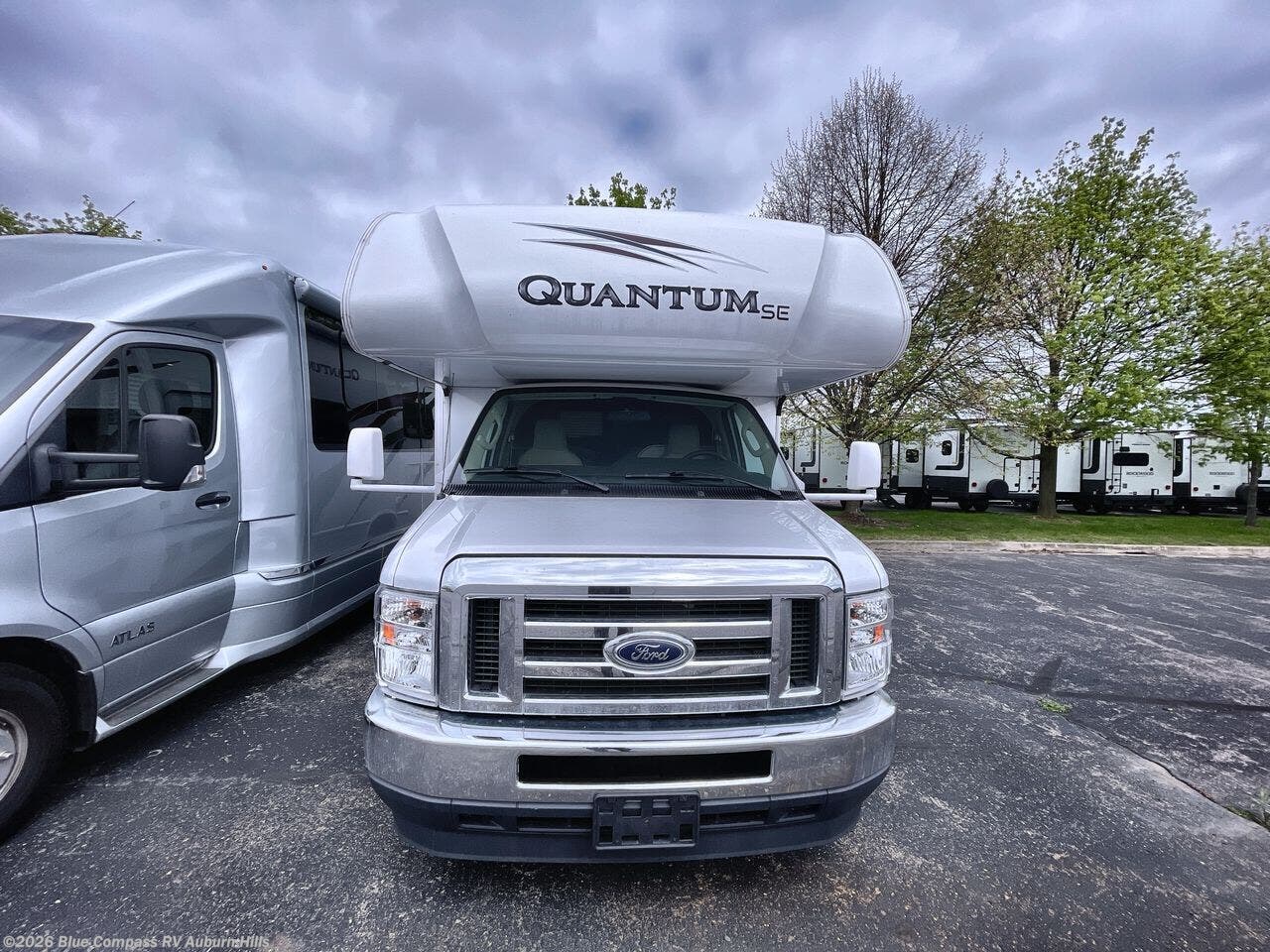 Used 2023 Thor Motor Coach Quantum 22SE available in Auburn Hills, Michigan