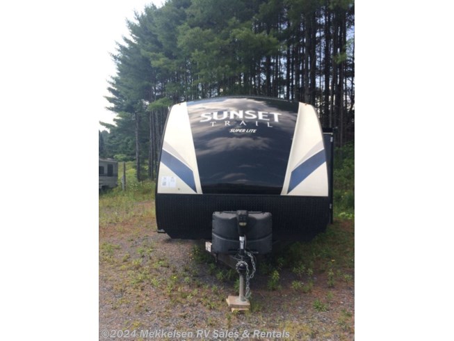 Used 2017 CrossRoads Sunset Trail available in East Montpelier, Vermont