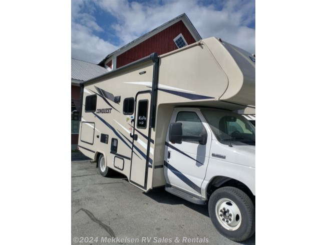 2022 Gulf Stream Conquest Class C 6237 - New Class C For Sale by Mekkelsen RV Sales & Rentals in East Montpelier, Vermont