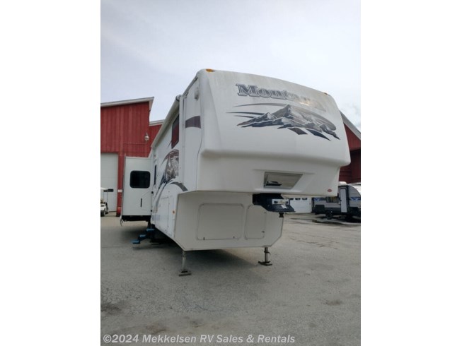 Used 2009 Keystone Montana 3665 RE LE available in East Montpelier, Vermont