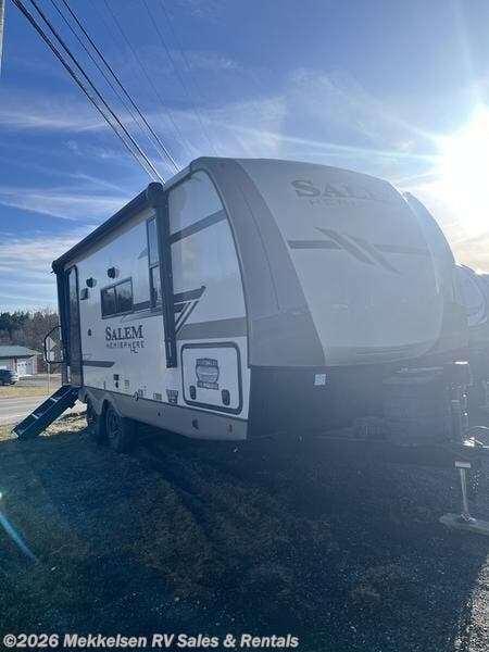 2024 Salem Hemisphere 19RBHL by Forest River from Mekkelsen RV Sales & Rentals in East Montpelier, Vermont