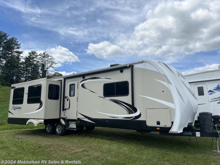 Used 2017 Grand Design Reflection 313RTLS available in East Montpelier, Vermont