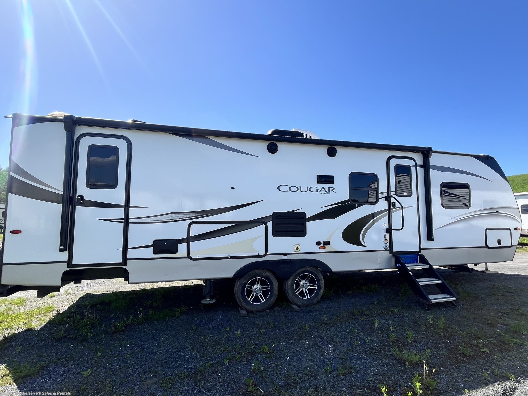 Used 2021 Keystone Cougar COUGAR 29BHS available in East Montpelier, Vermont