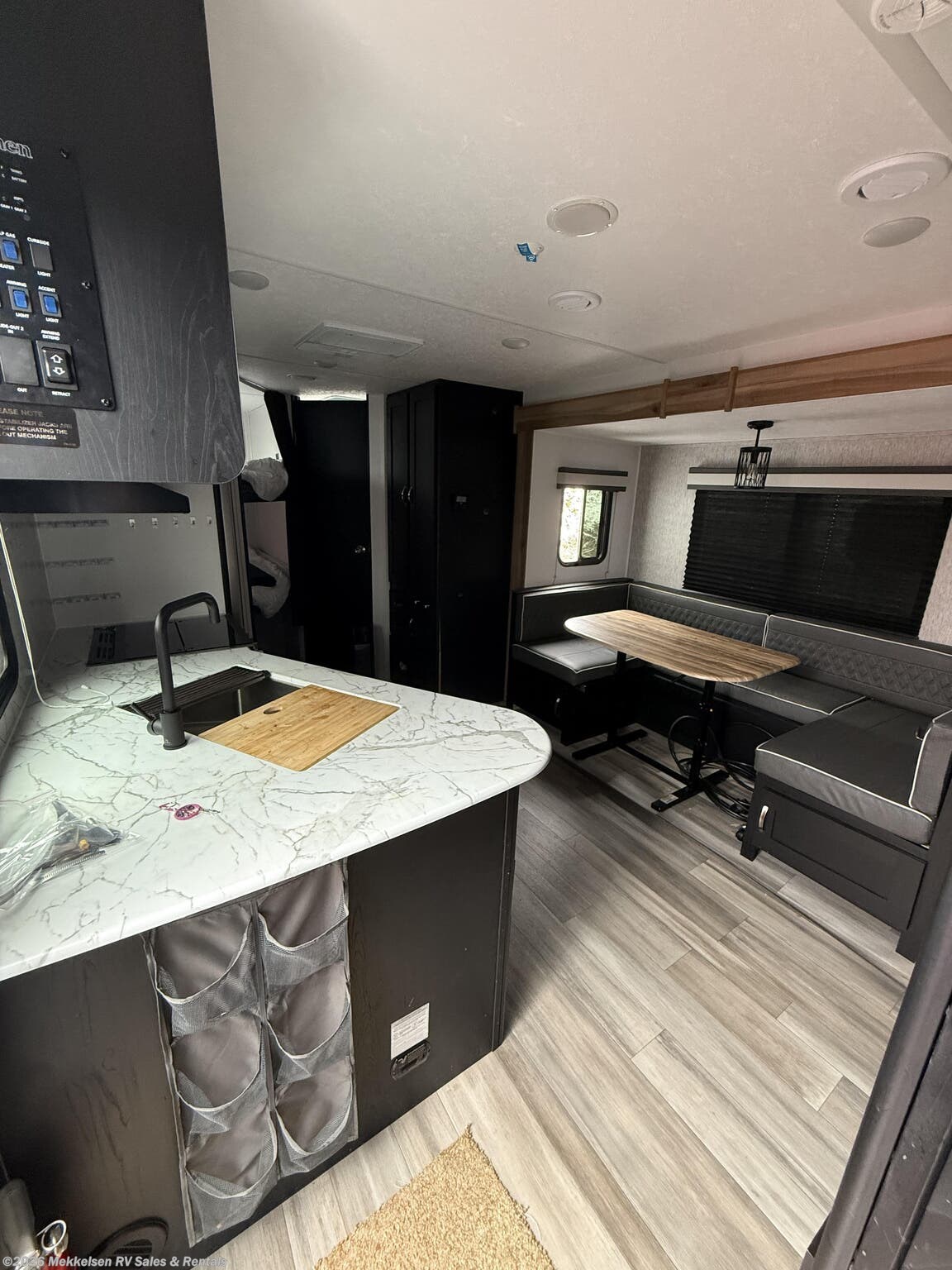 2023 Forest River COACHMEN FREEDOM EXP 257BHS - Used Travel Trailer For Sale by Mekkelsen RV Sales & Rentals in East Montpelier, Vermont