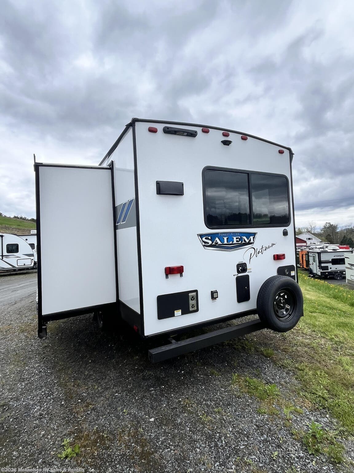 New 2024 Forest River Salem 22ERASX available in East Montpelier, Vermont