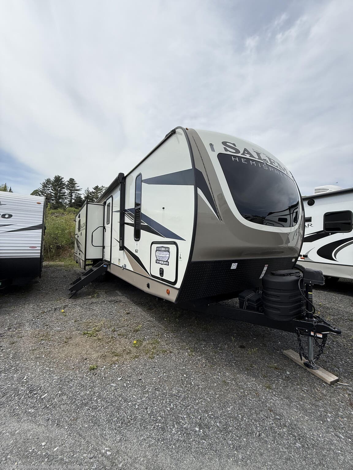 2024 Salem Hemisphere 273RL by Forest River from Mekkelsen RV Sales & Rentals in East Montpelier, Vermont