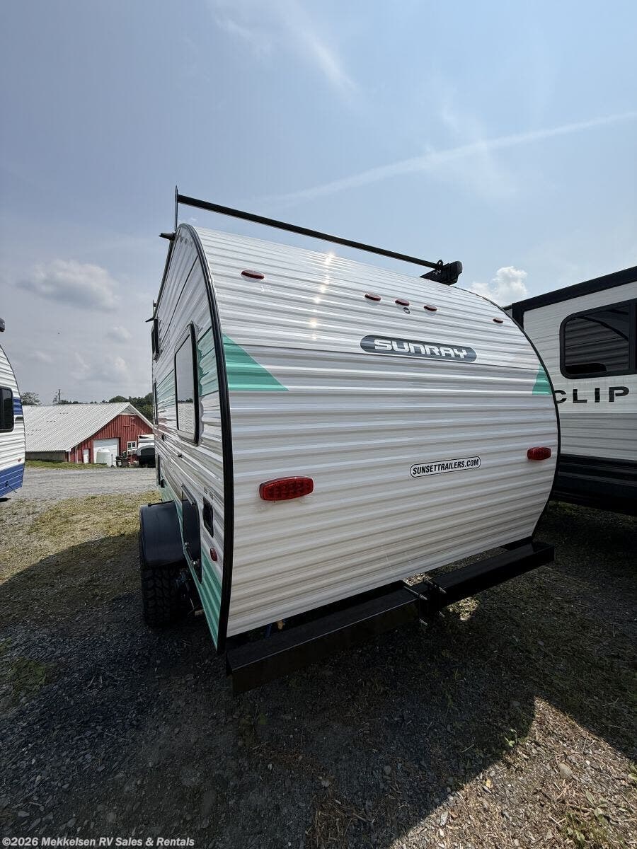 2026 SunRay 149 by Sunset Park RV from Mekkelsen RV Sales & Rentals in East Montpelier, Vermont