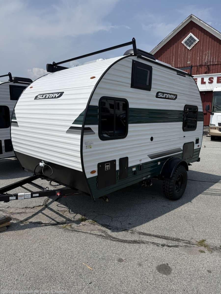 2026 Sunset Park RV SunRay 149 - New Travel Trailer For Sale by Mekkelsen RV Sales & Rentals in East Montpelier, Vermont