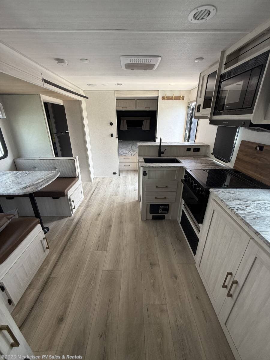 2024 Surveyor Legend 260BHL by Forest River from Mekkelsen RV Sales & Rentals in East Montpelier, Vermont