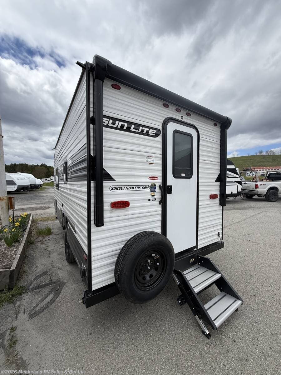 New 2026 Sunset Park RV SUNLITE 18RD available in East Montpelier, Vermont