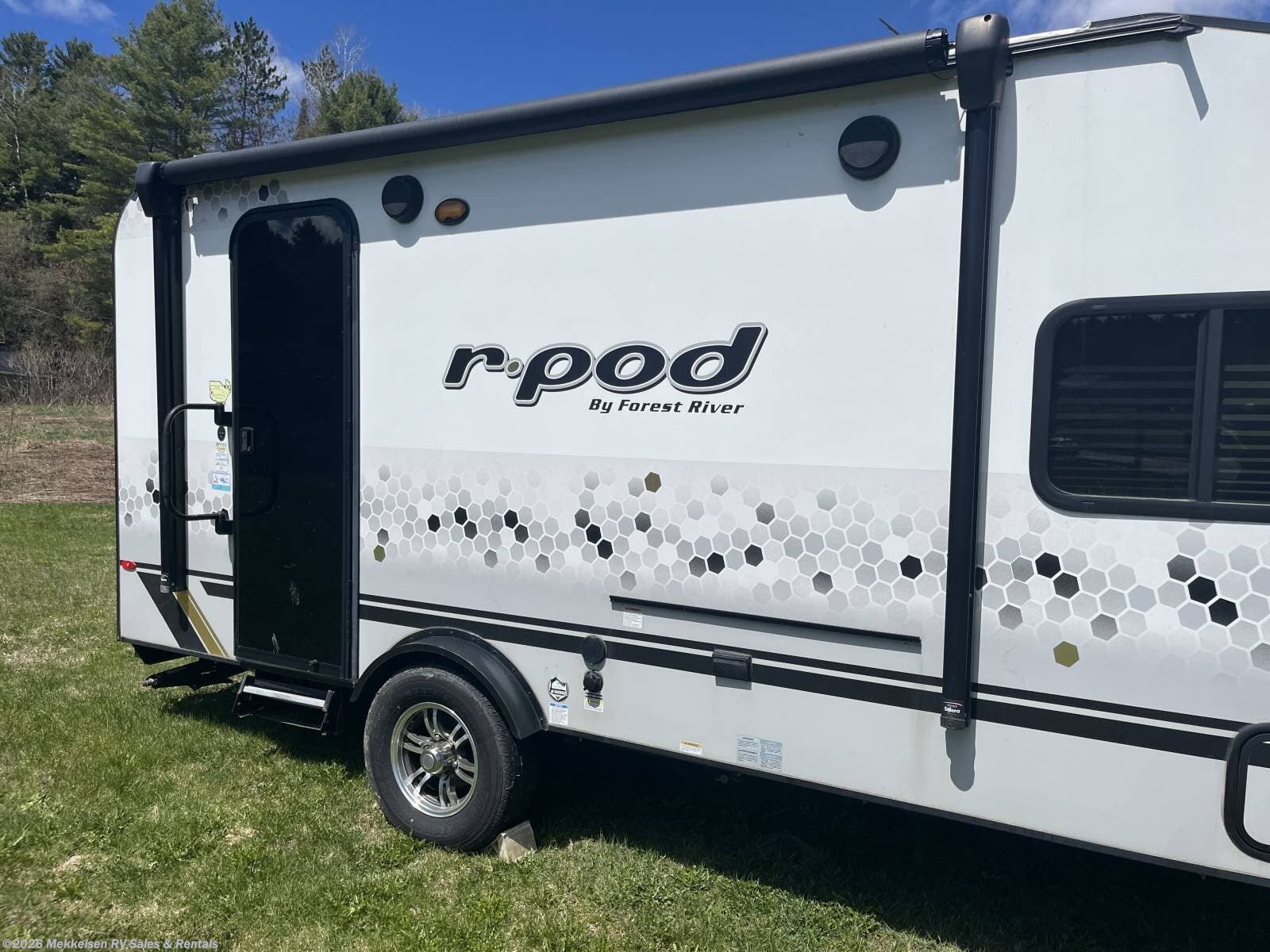 2021 Forest River R-Pod M-195 - Used Travel Trailer For Sale by Mekkelsen RV Sales & Rentals in East Montpelier, Vermont
