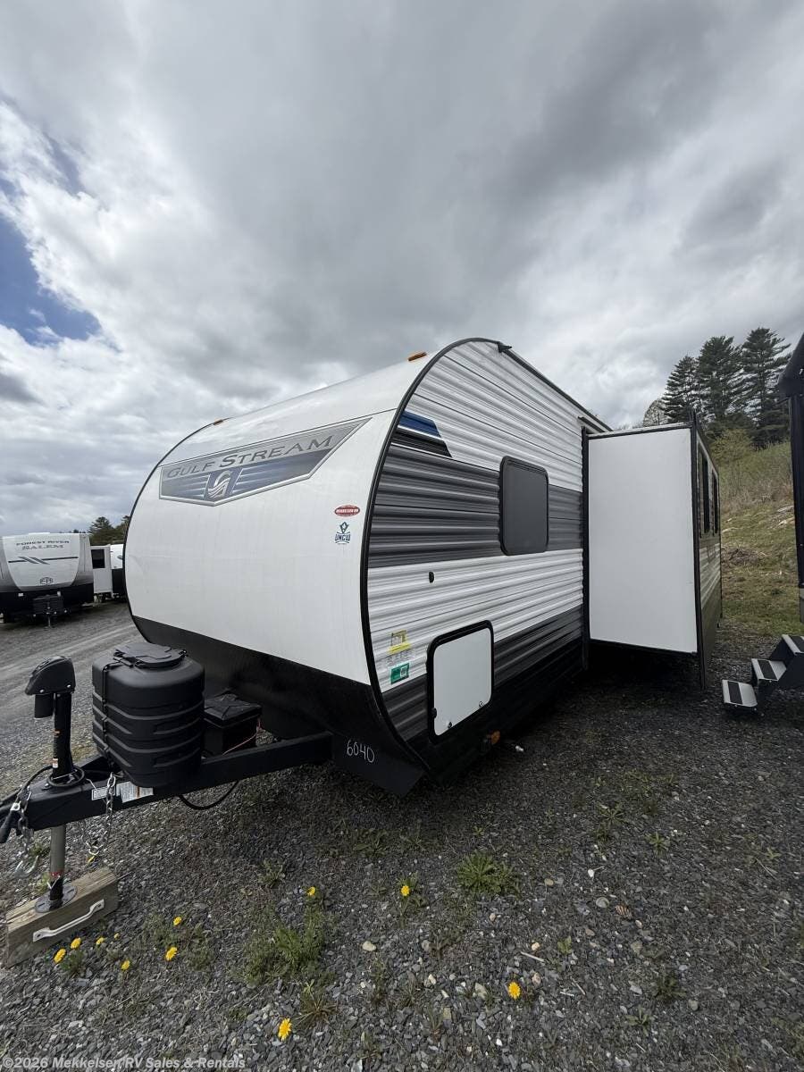 2025 Gulf Stream Ameri-Lite 279BH - Used Travel Trailer For Sale by Mekkelsen RV Sales & Rentals in East Montpelier, Vermont