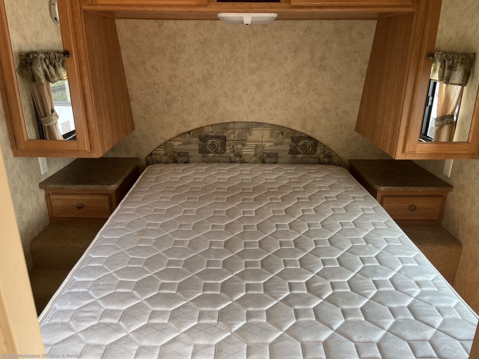 2008 Keystone Springdale 262RBLGL - Used Travel Trailer For Sale by Mekkelsen RV Sales & Rentals in East Montpelier, Vermont
