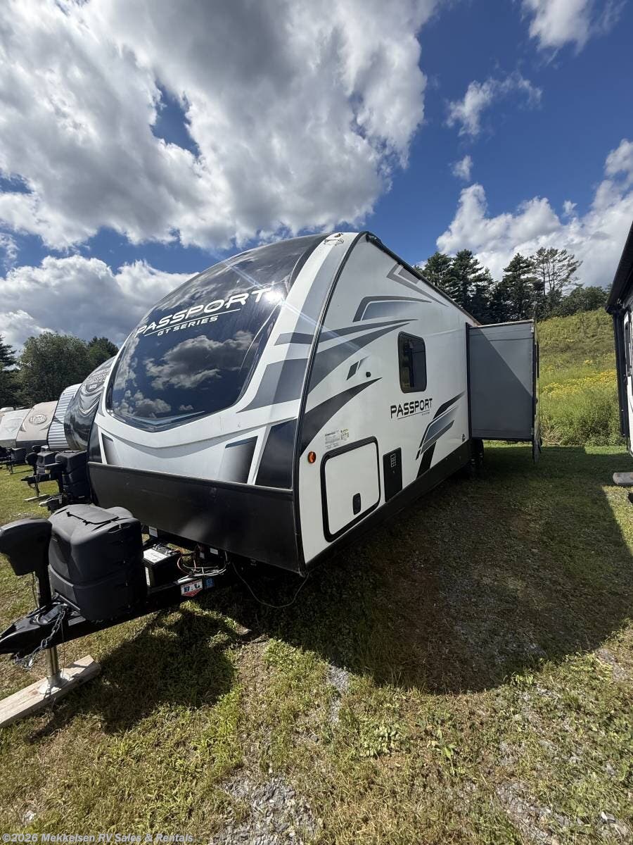 2021 Keystone Passport 2704RK - Used Travel Trailer For Sale by Mekkelsen RV Sales & Rentals in East Montpelier, Vermont