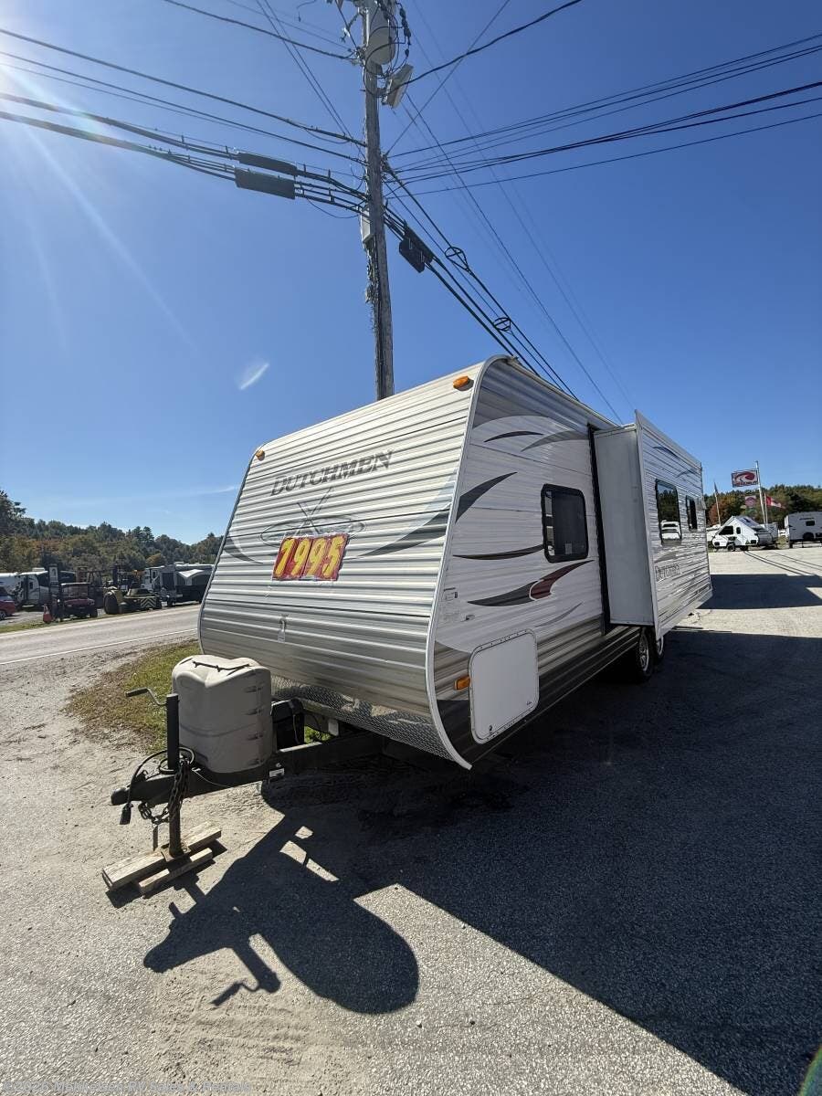 2006 Dutchmen Dutchmen 31B - Used Travel Trailer For Sale by Mekkelsen RV Sales & Rentals in East Montpelier, Vermont