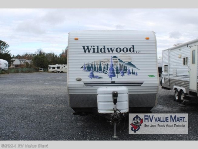 2007 Wildwood LE 27RB by Forest River from RV Value Mart in Willow Street, Pennsylvania