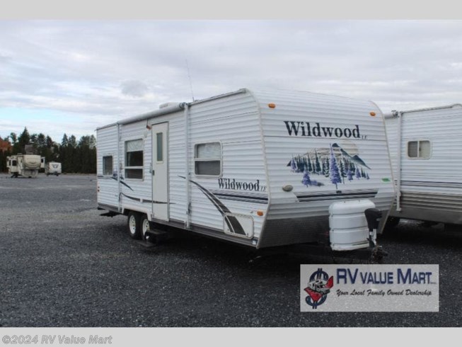 Used 2007 Forest River Wildwood LE 27RB available in Willow Street, Pennsylvania