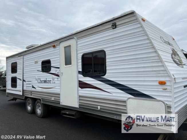 Used 2006 Forest River Cherokee 28A+ available in Willow Street, Pennsylvania