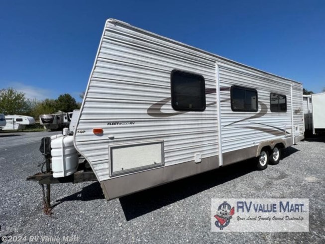 2004 Prowler 270FQS by Fleetwood from RV Value Mart in Willow Street, Pennsylvania