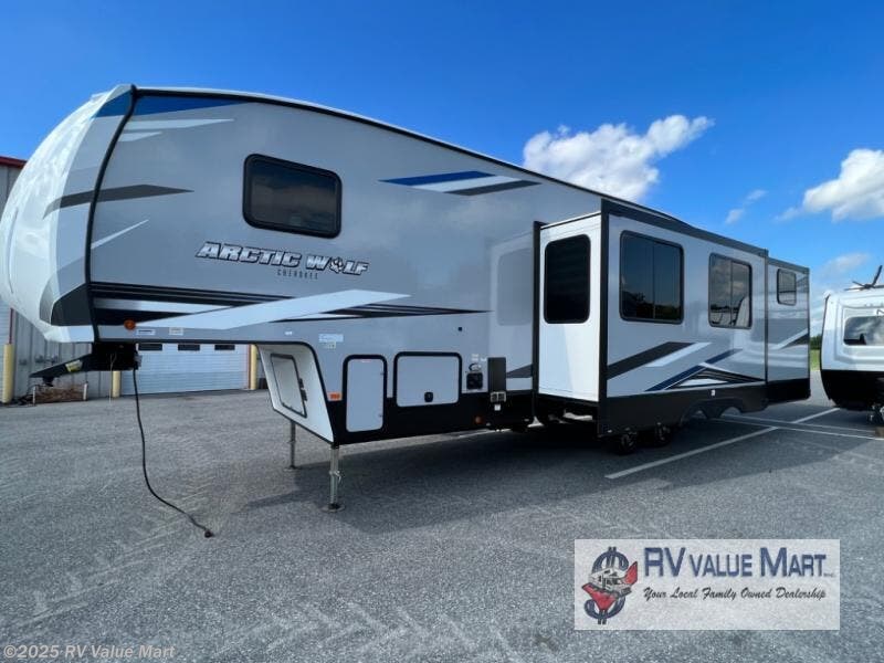 2023 Forest River Cherokee Arctic Wolf 321BH RV for Sale in Willow ...