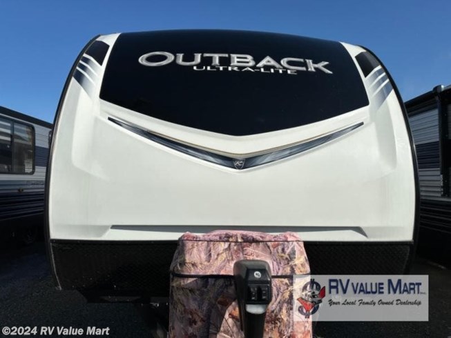 2021 Outback Ultra Lite 221UMD by Keystone from RV Value Mart in Willow Street, Pennsylvania