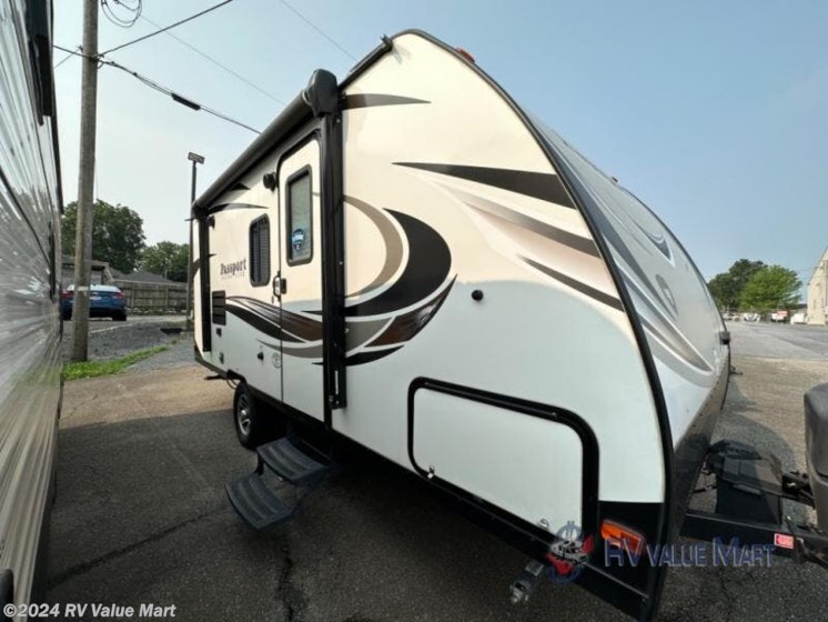 Used 2018 Keystone Passport 175BH Express available in Willow Street, Pennsylvania