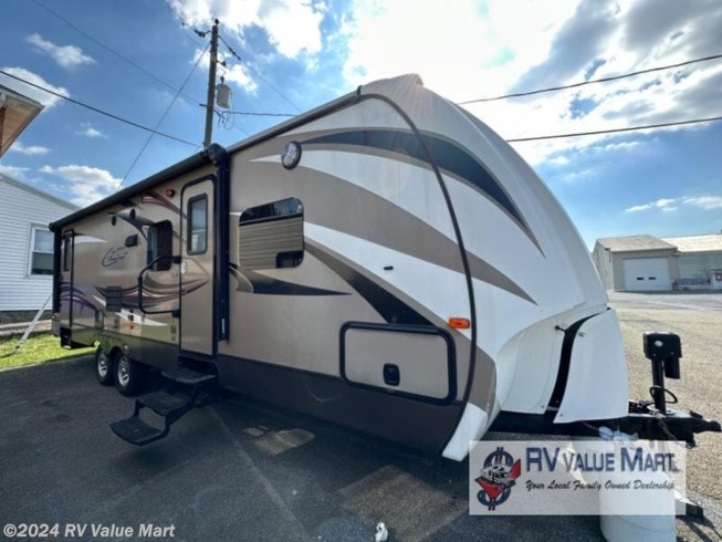 Used 2015 Keystone Cougar X-Lite 28RBS available in Willow Street, Pennsylvania