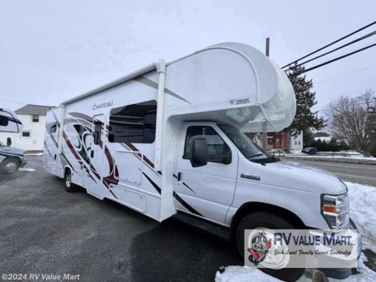Used 2023 Thor Motor Coach Chateau 31E available in Willow Street, Pennsylvania
