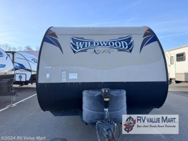2017 Wildwood X-Lite 262BHXL by Forest River from RV Value Mart in Willow Street, Pennsylvania