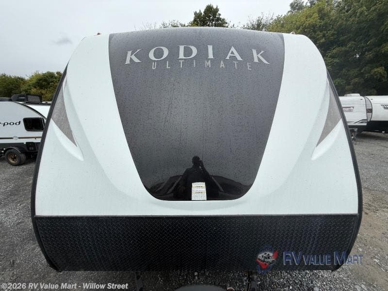 2017 Kodiak Ultimate 252RLSL by Dutchmen from RV Value Mart - Willow Street in Willow Street, Pennsylvania