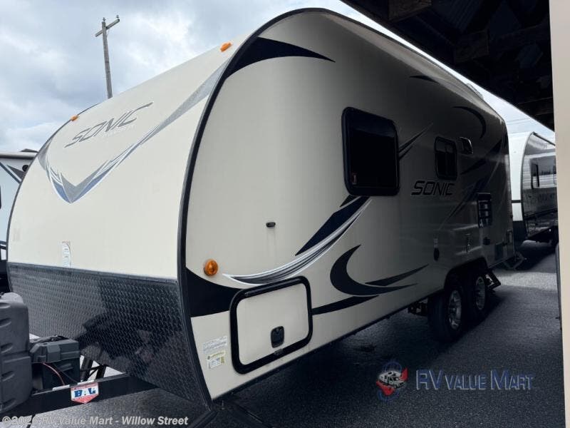 Used 2017 Venture RV Sonic SN190VRB available in Willow Street, Pennsylvania