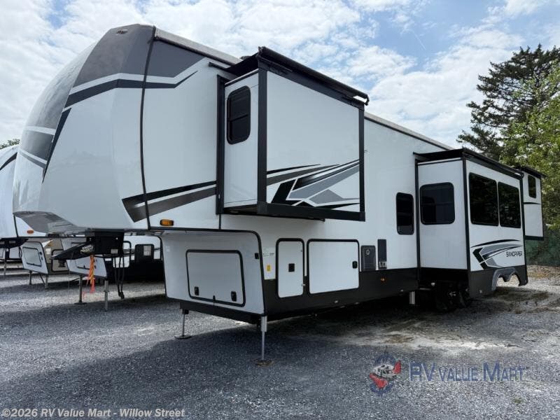 Used 2024 Forest River Sandpiper Luxury 388BHRD available in Willow Street, Pennsylvania