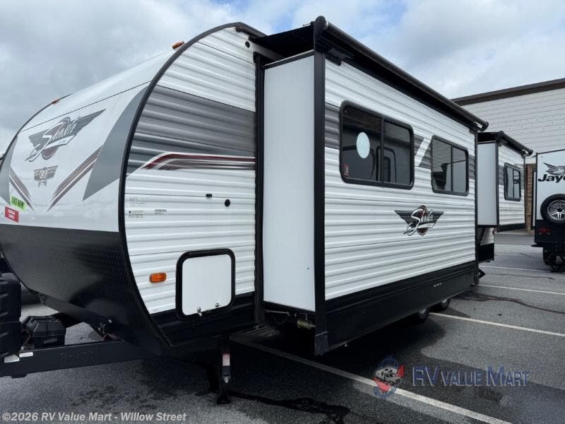 Used 2023 Shasta Shasta 25FK available in Willow Street, Pennsylvania