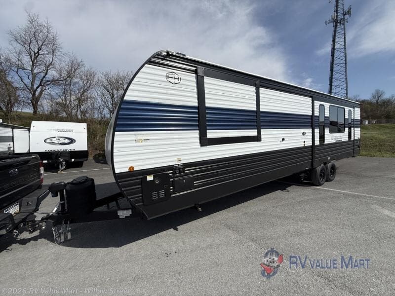 New 2025 Forest River Cherokee Wolf Den 271RK available in Willow Street, Pennsylvania