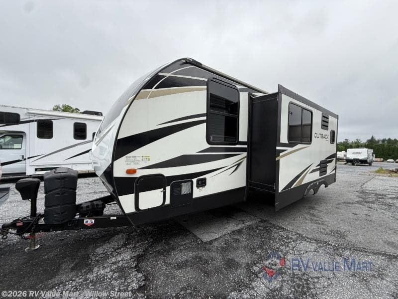 Used 2021 Keystone Outback Ultra Lite 221UMD available in Willow Street, Pennsylvania