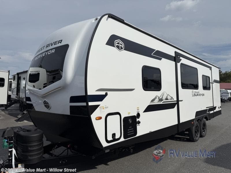 New 2026 Forest River Grand Surveyor 267RBSS available in Willow Street, Pennsylvania
