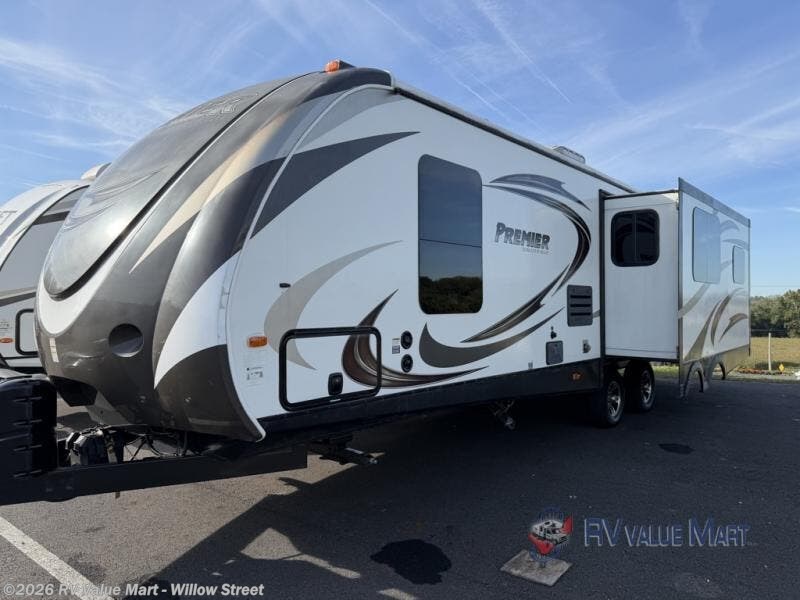 Used 2014 Keystone Premier Ultra Lite 30RIPR available in Willow Street, Pennsylvania