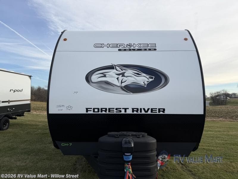 2026 Cherokee Wolf Den 301BH by Forest River from RV Value Mart - Willow Street in Willow Street, Pennsylvania