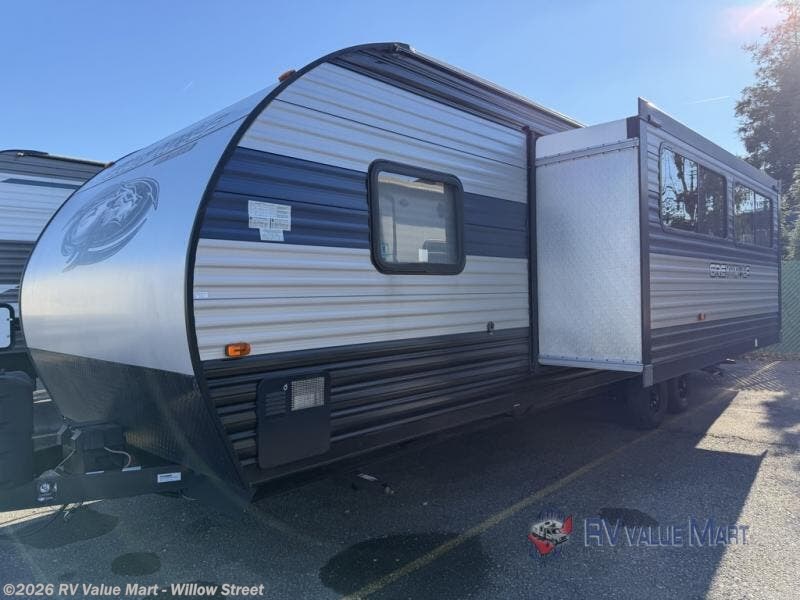 Used 2020 Forest River Cherokee Grey Wolf 26DBH available in Willow Street, Pennsylvania