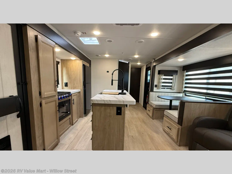 2026 Cherokee Wolf Den 273XLK by Forest River from RV Value Mart - Willow Street in Willow Street, Pennsylvania