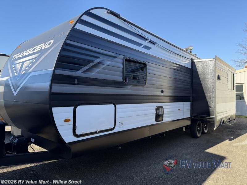 Used 2022 Grand Design Transcend Xplor 297QB available in Willow Street, Pennsylvania
