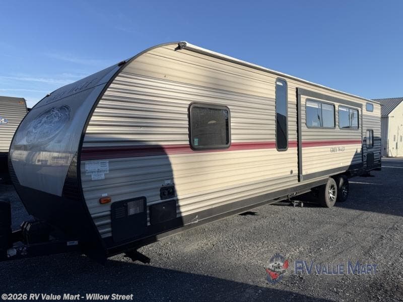 Used 2018 Forest River Cherokee Grey Wolf 29TE available in Willow Street, Pennsylvania