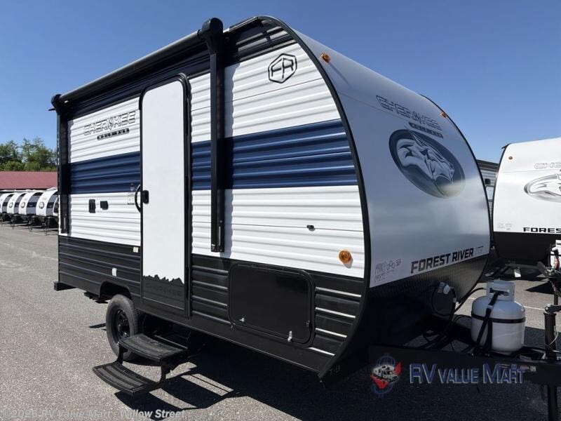 2026 Cherokee Wolf Pup 14RKLP by Forest River from RV Value Mart - Willow Street in Willow Street, Pennsylvania