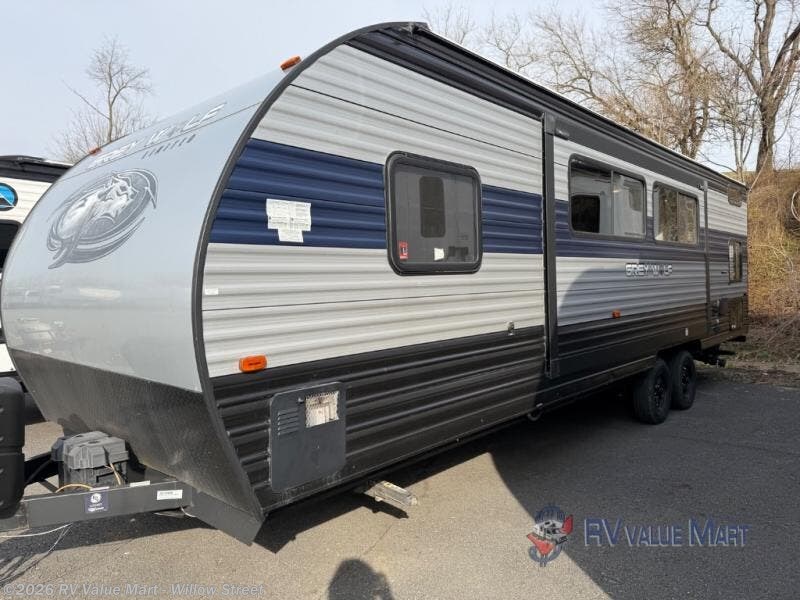 Used 2021 Forest River Cherokee Grey Wolf 26BH available in Willow Street, Pennsylvania