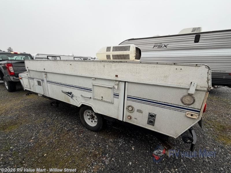 2001 1707 Space Master by Starcraft from RV Value Mart - Willow Street in Willow Street, Pennsylvania