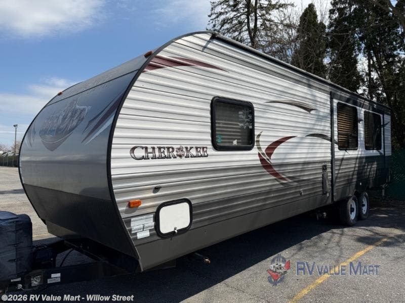 Used 2015 Forest River Cherokee 274RK available in Willow Street, Pennsylvania